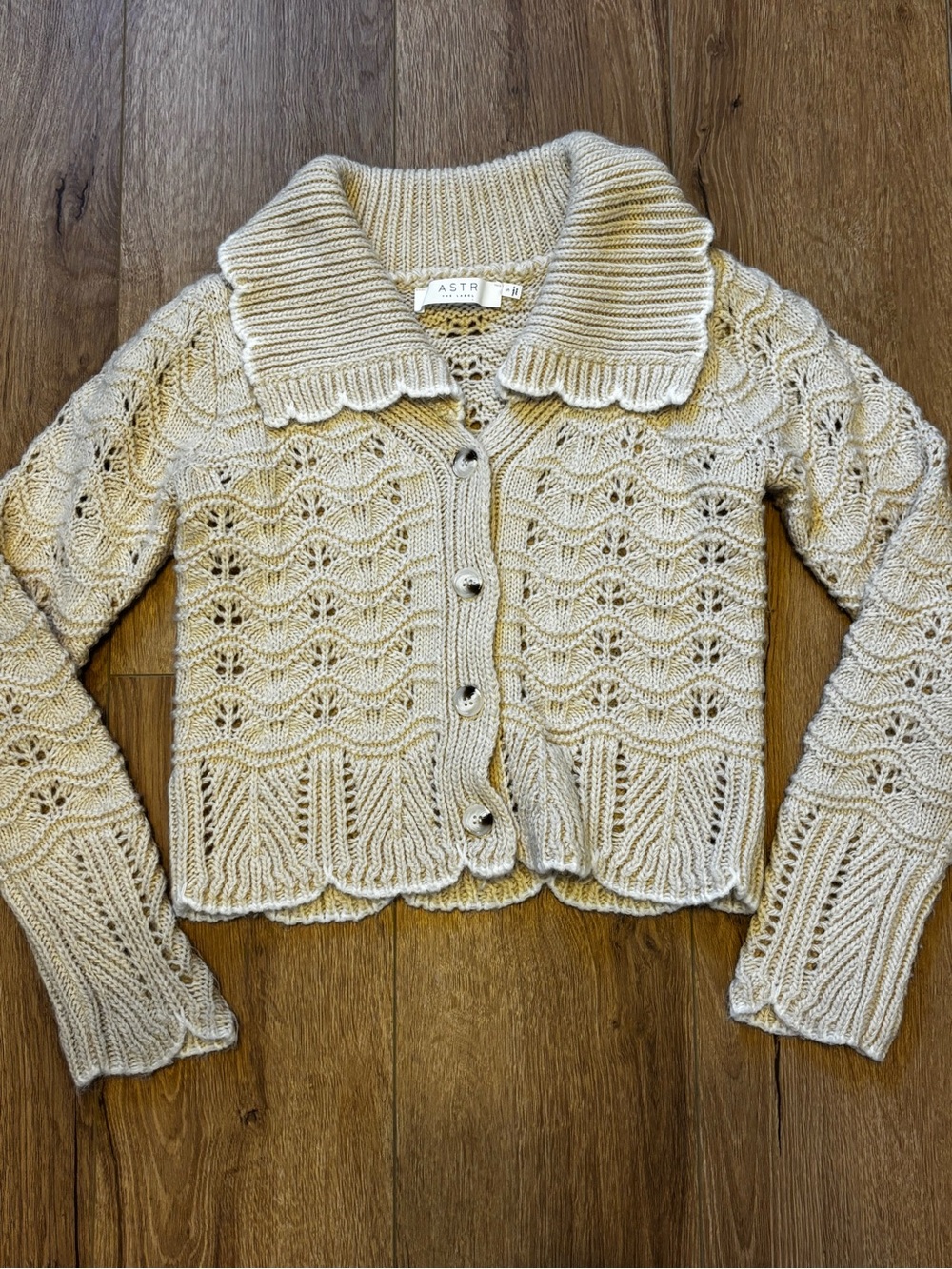 ASTR The Label Scallop Collar Pointelle Knit Cropped Cardigan Bone S